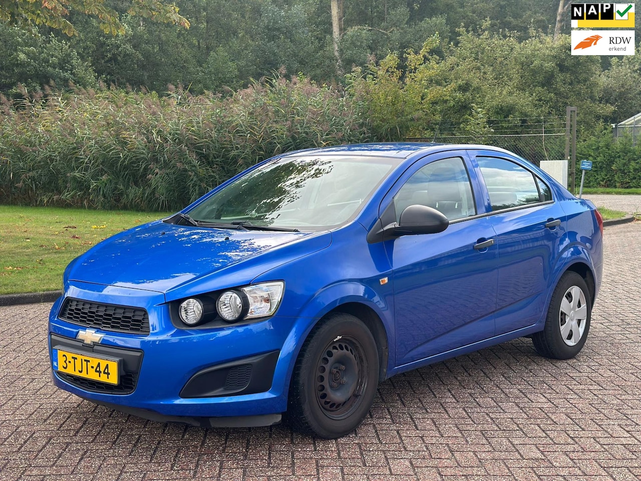 Chevrolet Aveo - 1.2 LS/AIRCO/CRUISE/PARKEERSENS ACHTER - AutoWereld.nl