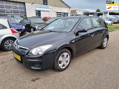 Hyundai i30 - 1.4i Blue Active Cool Clima Bj:2009 NAP