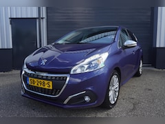Peugeot 208 - 1.2 PureTech GT-line | Panoramadak | Climat Control | Navigatie | Dealer onderhouden