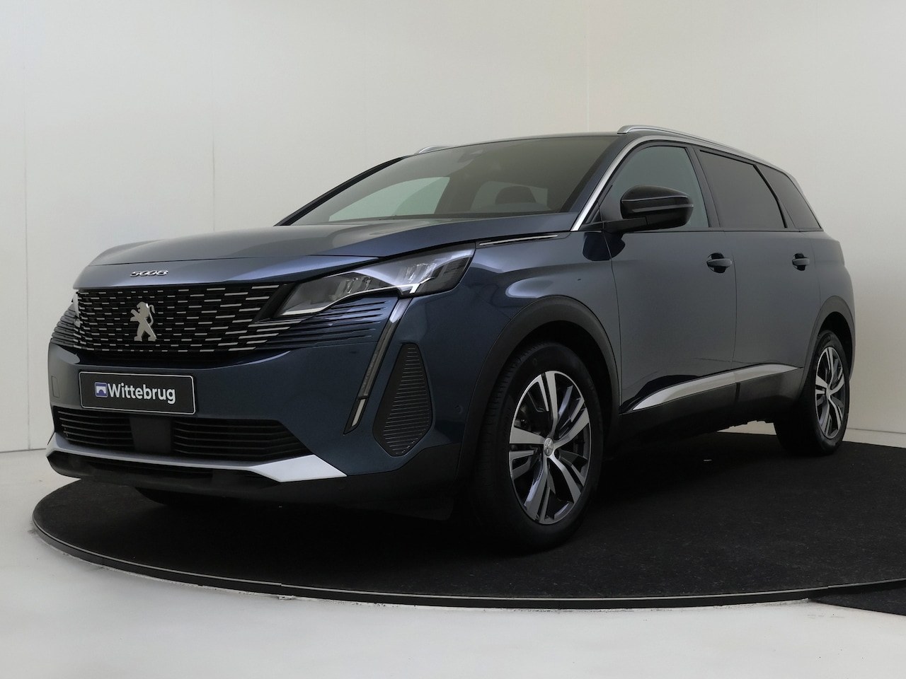 Peugeot 5008 - 1.2 PureTech Allure Pack Business Automaat | 7- Zits | Camera | Navigatie | Stoel verwarmi - AutoWereld.nl