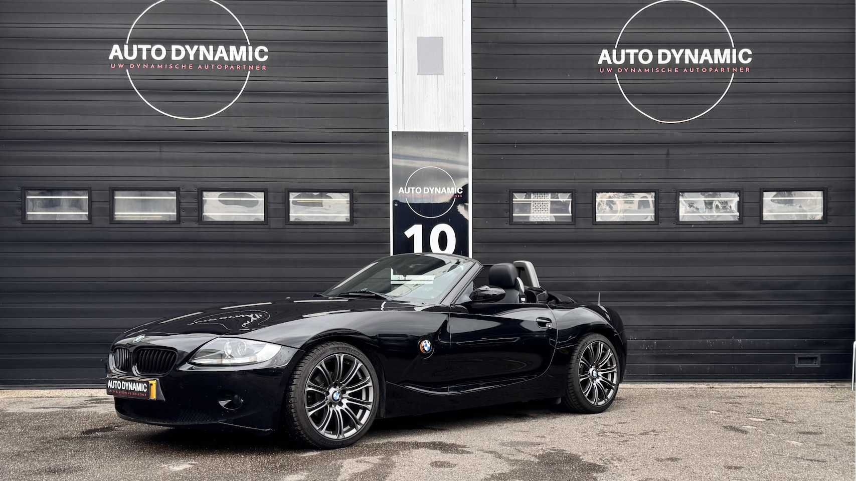 BMW Z4 Roadster - 2.2i S | org NL | Leer | 6 cil | NIEUWSTAAT - AutoWereld.nl