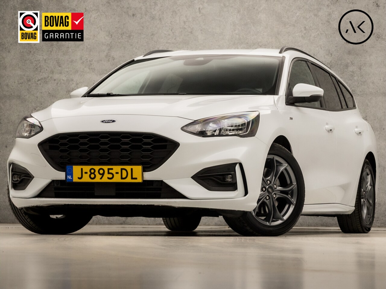 Ford Focus Wagon - 1.5 EcoBoost ST Line Sport 150Pk Automaat (APPLE CARPLAY, GROOT NAVI, STUUR/STOELVERWARMIN - AutoWereld.nl