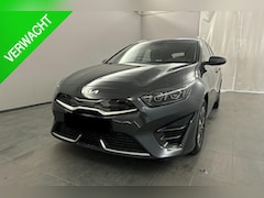 Kia Cee'd Sportswagon - Ceed 1.6 GDI PHEV DynamicLine | Dealer onderhouden, 1e eigenaar, Navigatie, LED, Parkeerse