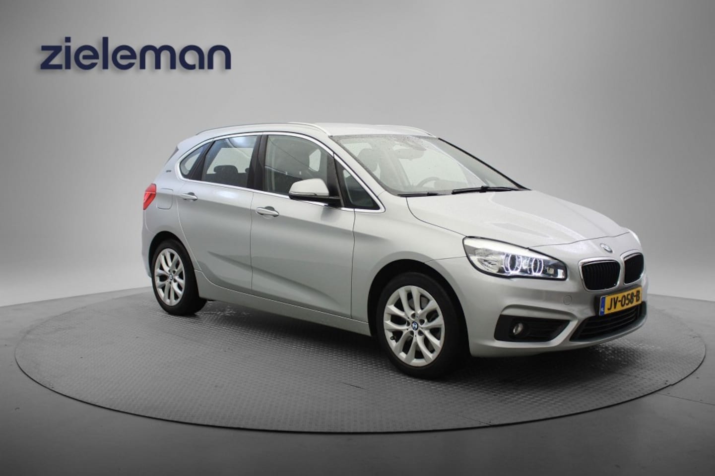 BMW 2-serie Active Tourer - 225xe Centennial Executive - Navi, Clima, Cruise - AutoWereld.nl