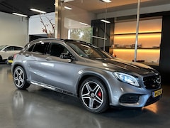 Mercedes-Benz GLA-Klasse - 200 Amg night Panorama Groot-Navi 19Inch