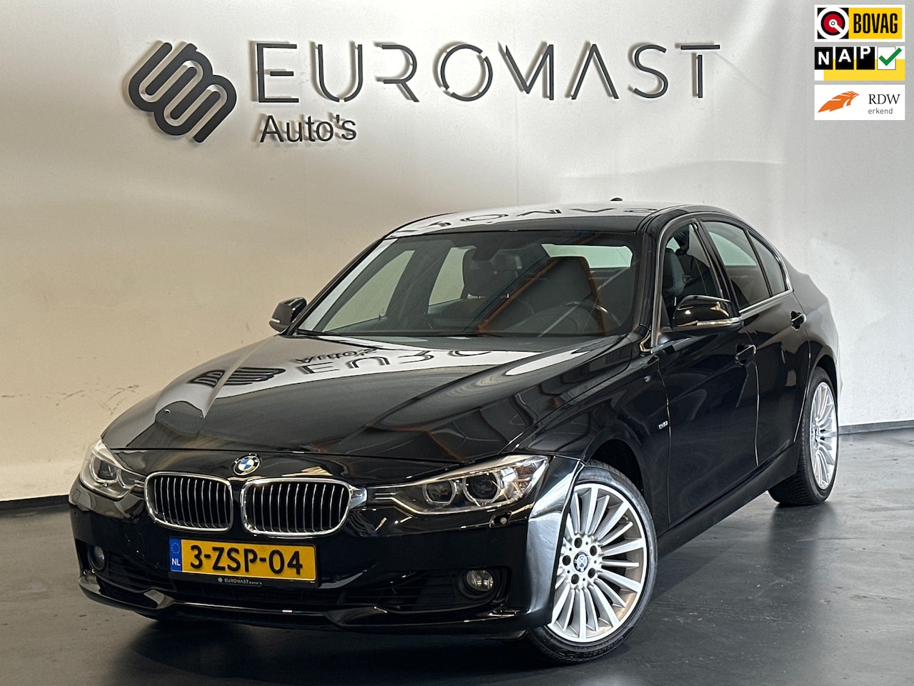 BMW 3-serie - 320i Executive Automaat Airco Pdc Cruise Nieuwe Apk - AutoWereld.nl