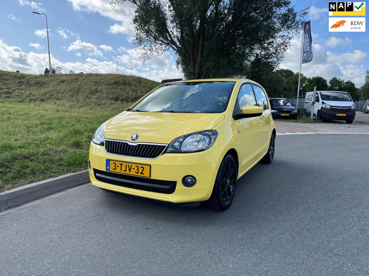 Skoda Citigo - 1.0 Greentech Drive 1.0 Greentech Drive, lage km, Cruise Control, Airco - AutoWereld.nl