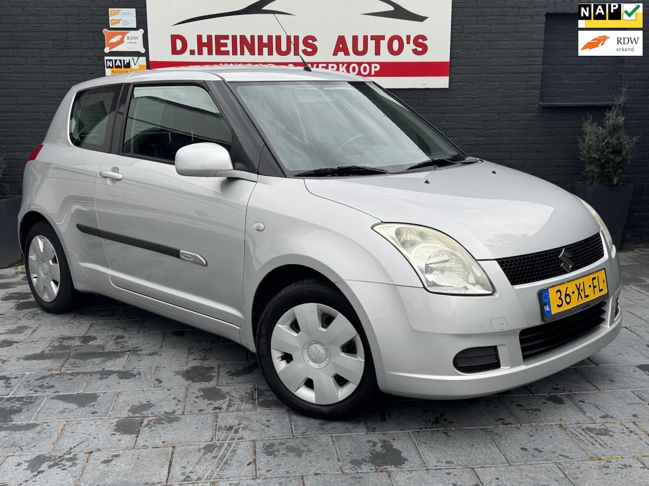Suzuki Swift - 1.3 GLS Airco|Carplay|APK nieuw|Dealer OH - AutoWereld.nl