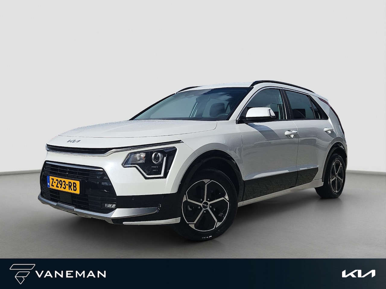 Kia Niro - 1.6 GDi Hybrid DynamicLine Automaat | Navigatie | Camera | Parkeersensoren | Climate | App - AutoWereld.nl