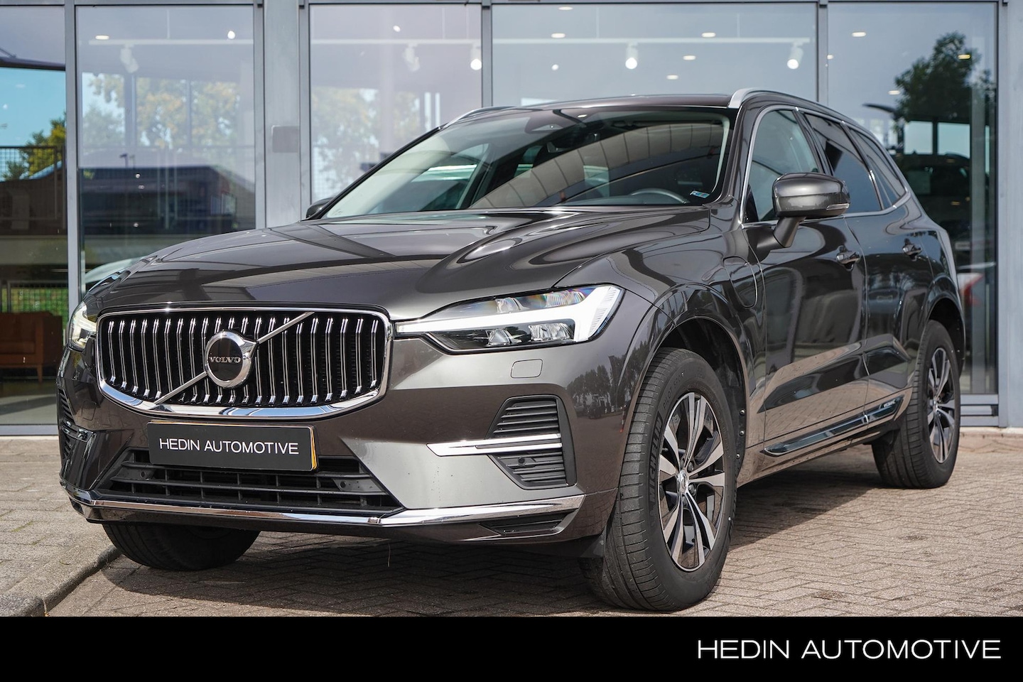 Volvo XC60 - 2.0 T6 Plug-in hybrid AWD Inscription - AutoWereld.nl