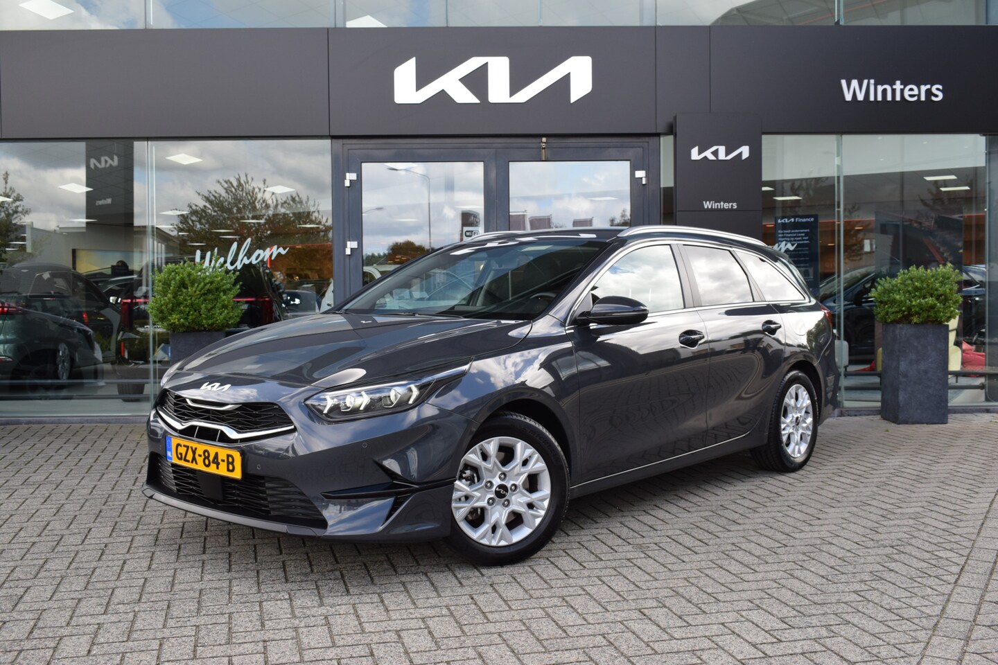 Kia Cee'd Sportswagon - Ceed 1.5 T-GDi DynamicPlusLine | Cruise Control | Navigatie | Camera | Stoel+StuurVerwarmi - AutoWereld.nl