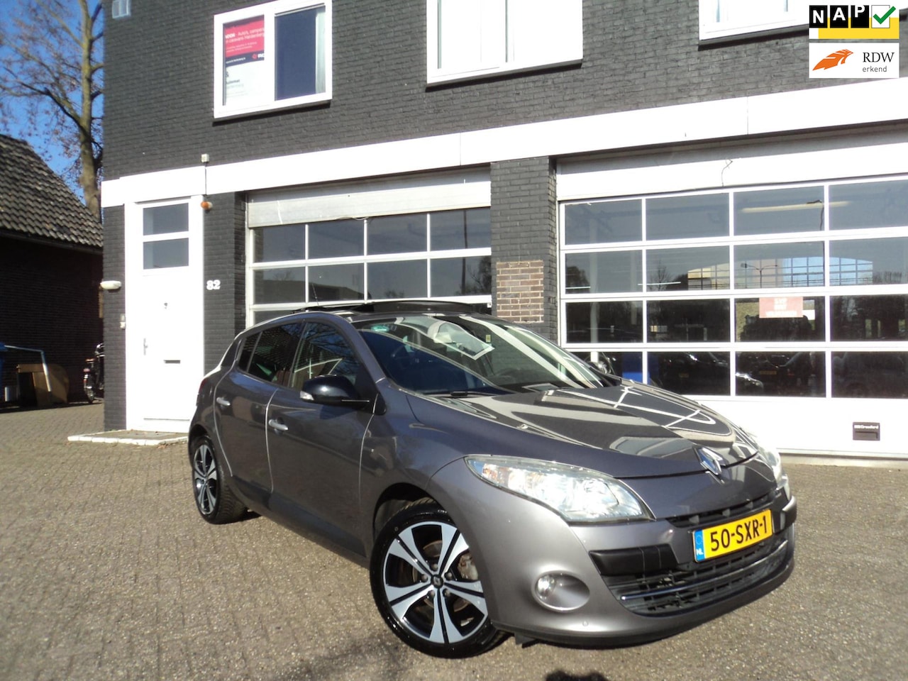 Renault Mégane - 1.4 TCe Bose Pano dak - AutoWereld.nl