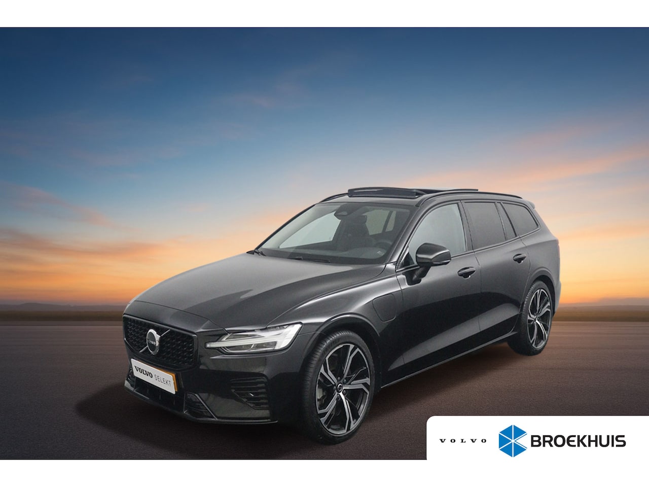 Volvo V60 - T8 Plug-in hybrid AWD Plus Dark | Panoramadak | Adaptieve Cruise Control | Camera | Parkee - AutoWereld.nl