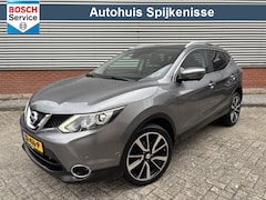 Nissan Qashqai - 1.2 Tekna | 360 Camera | Stoel Verw | Panoramadak | Trekhaak Afn | Leer |