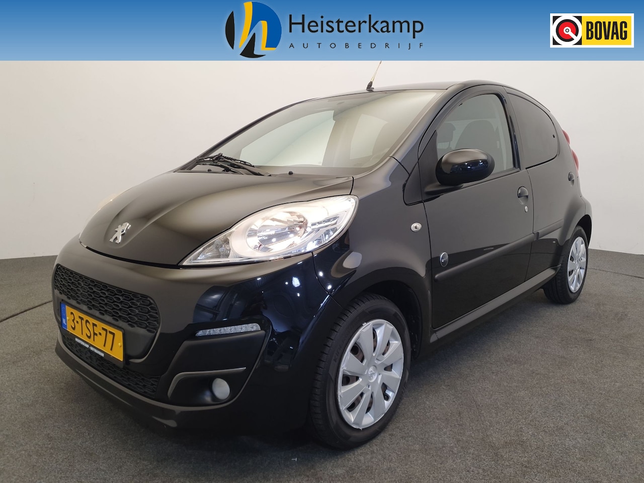 Peugeot 107 - 1.0 68pk Envy Airco, Bluetooth - AutoWereld.nl