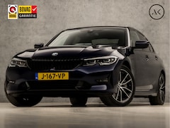 BMW 3-serie - 330e Sportline 293Pk Automaat (APPLE CARPLAY, GROOT NAVI, ZWART HEMEL, DEALER ONDERHOUDEN,