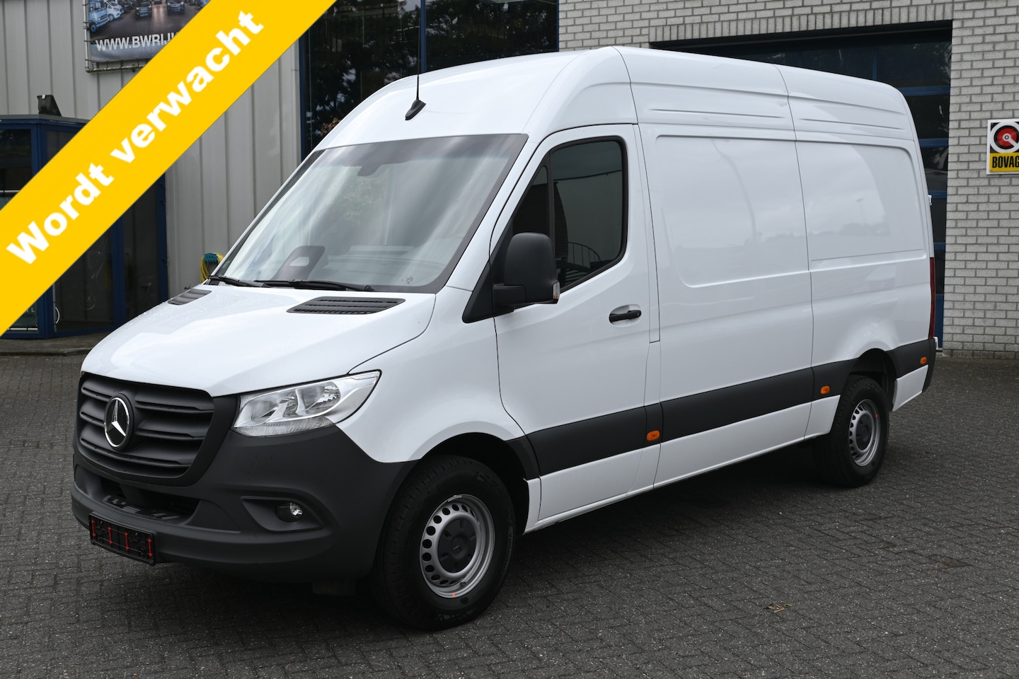 Mercedes-Benz eSprinter - 314 L2H2 Pro 81kWh Smartphone integratie pakket, 115kW DC laden - AutoWereld.nl