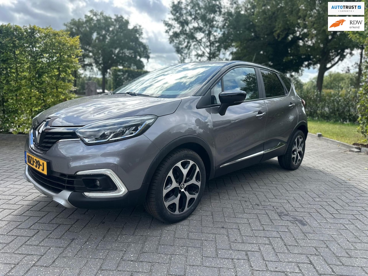 Renault Captur - 0.9 TCe Limited |Keyless| PDC| Navi| Cruise - AutoWereld.nl