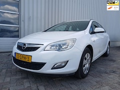 Opel Astra Sports Tourer - 1.7 CDTi Edition - Airco - Start niet - Schade