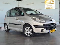 Peugeot 1007 - 1.4 Urban /Parkeersensoren achter/Elektrische ramen voor/Automaat/Radio/CD