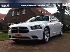 Dodge Charger - 3.6 V6 Aut. | 1e Eigenaar | Unieke Staat | Historie Compleet | Clean-Title | Facelift | Sl