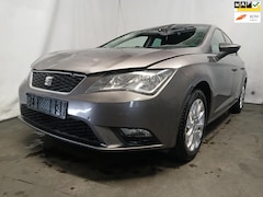 SEAT Leon - 1.6 TDI Style Connect - Front Schade - Glas Breuk - BPM