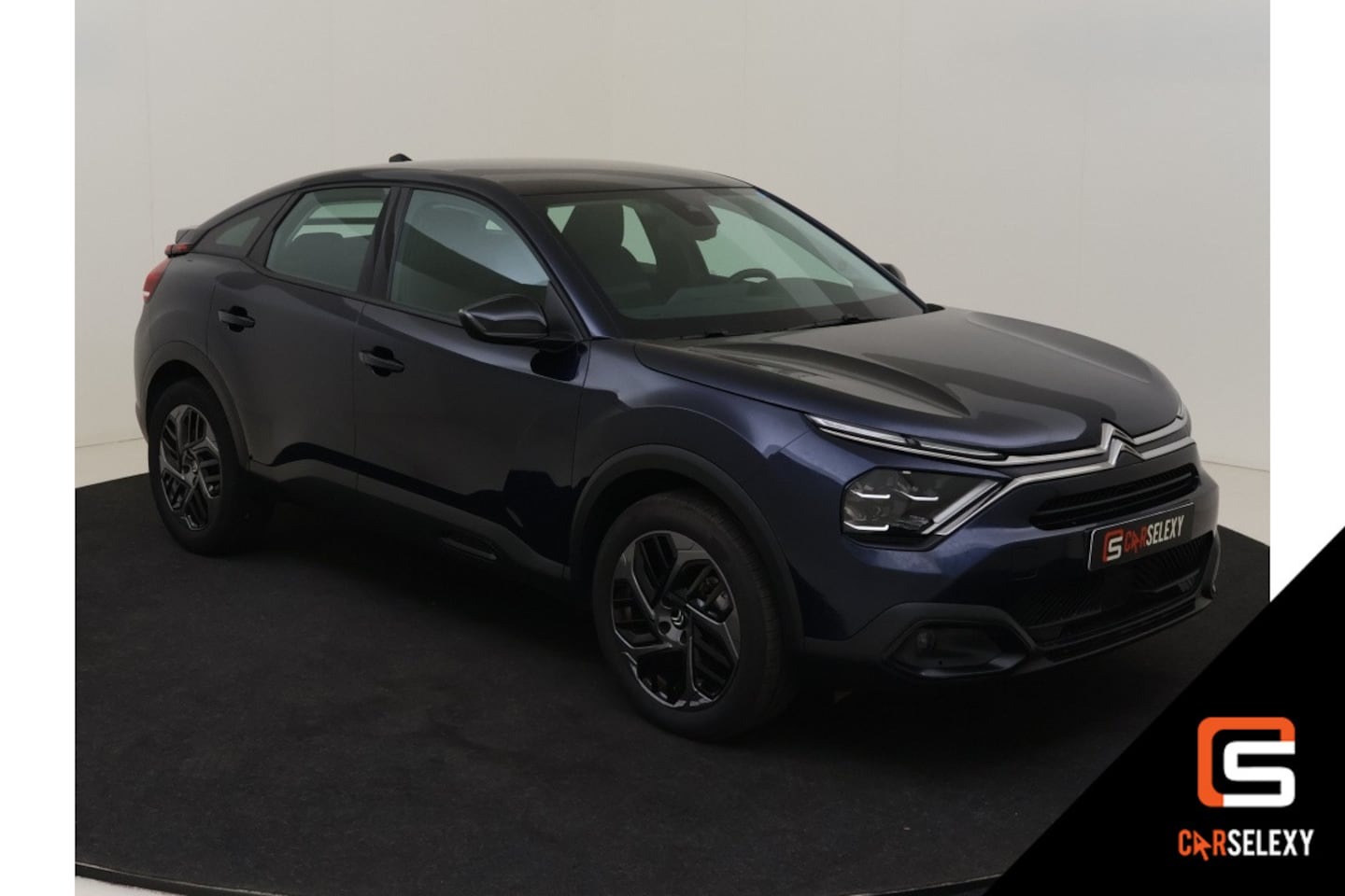 Citroën C4 - Hybrid 136PK Automaat Plus: Luxe, Comfort en zeer zuinig - AutoWereld.nl
