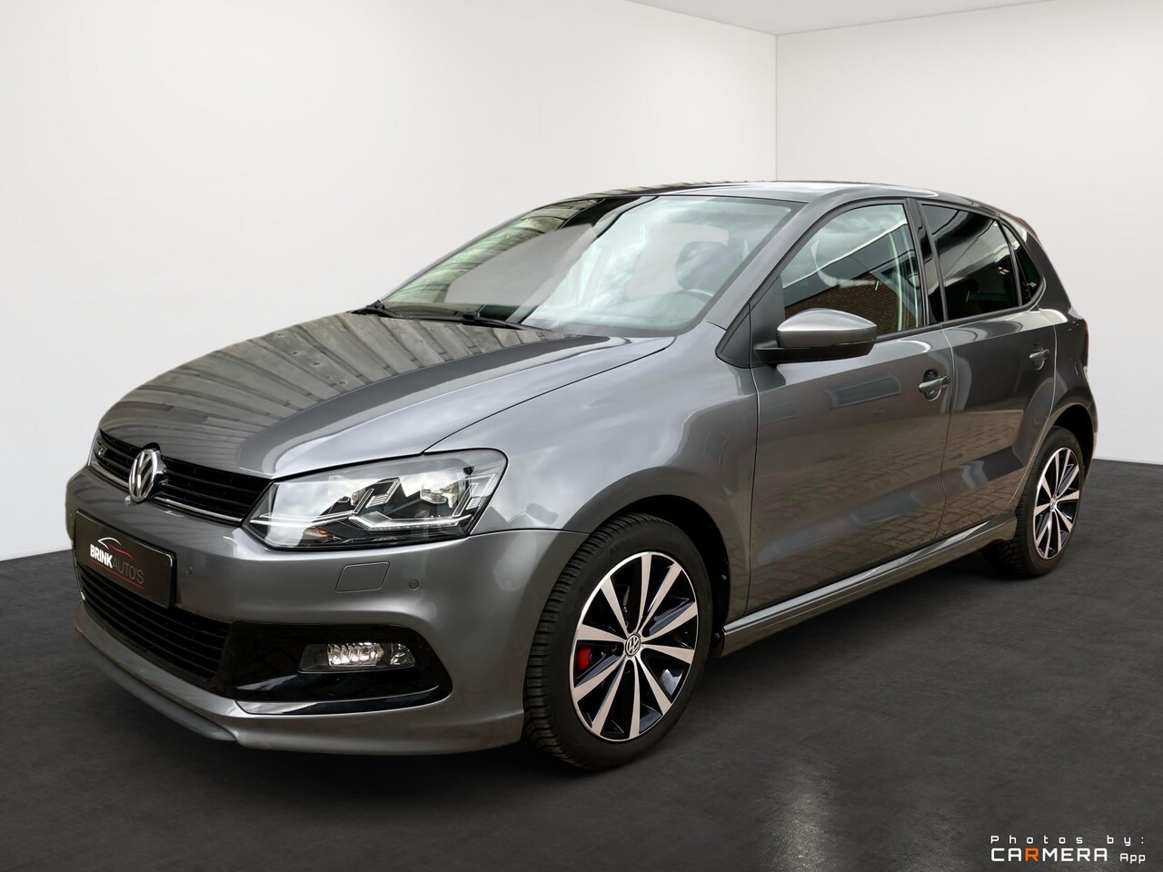 Volkswagen Polo - 1.2 TSI R-line cruise pdc Led bedienbaar stuurwiel - AutoWereld.nl