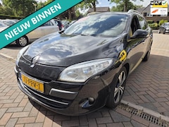 Renault Mégane Estate - 2.0 Bose NETTE AUTO RIJDT EN SCHAKELT GOED