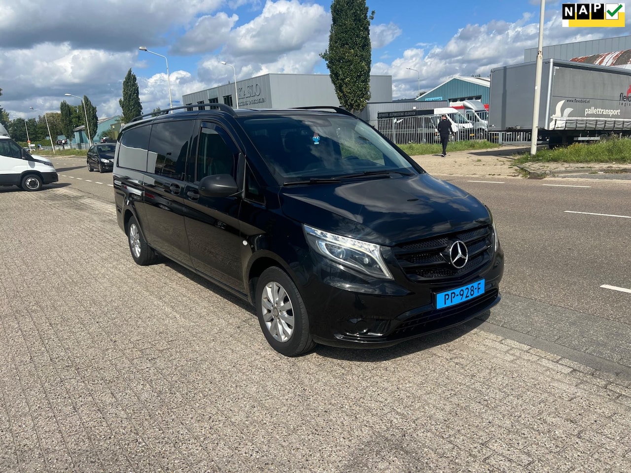 Mercedes-Benz Vito Tourer - 116 BlueTEC Pro Extra Lang 116 BlueTEC Pro Extra Lang - AutoWereld.nl