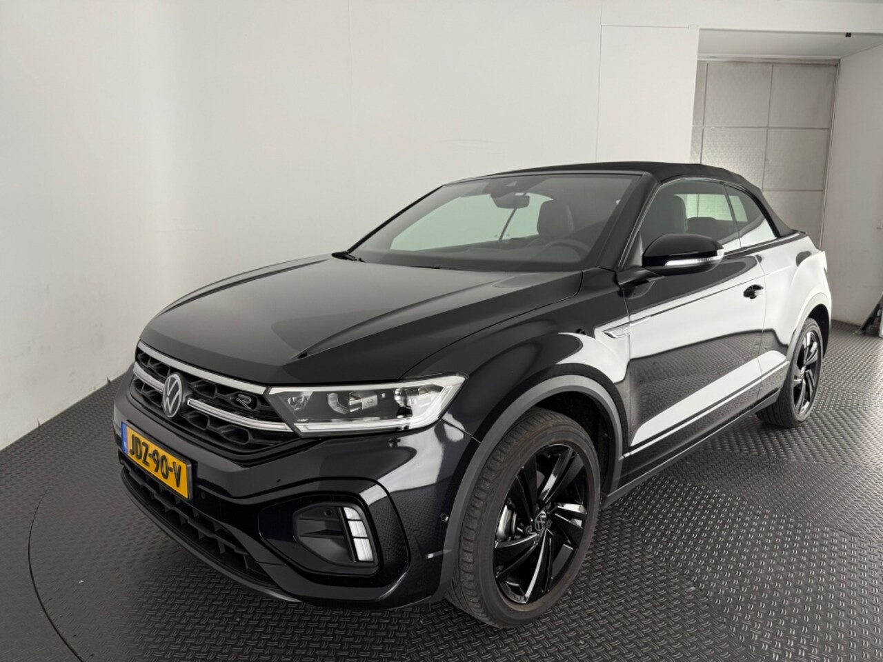 Volkswagen T-Roc Cabrio - 1.5 TSI R-Line 1.5 TSI R-Line - AutoWereld.nl