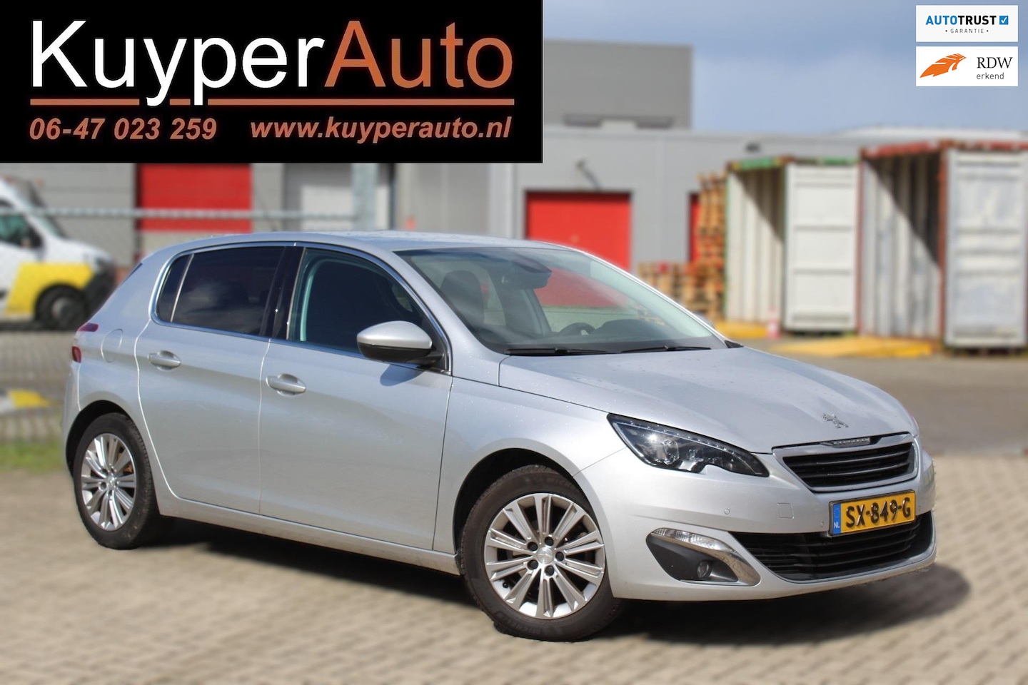 Peugeot 308 - 1.2 PureTech Blue Lease GT-line camera multimedia vol opties dealer onderhouden - AutoWereld.nl