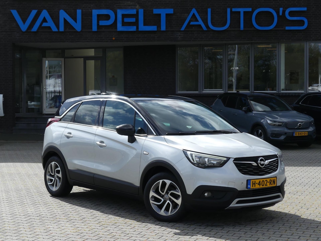 Opel Crossland X - 1.2T Innovation / Winterpack / Trekhaak - AutoWereld.nl