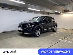 Volkswagen T-Roc - 1.5 TSI Sport 150 PK DSG | Navigatie | Lederen bekleding | Parkeercamera | Keyless entry |