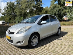 Toyota Yaris - 1.3 VVTi Dynamic / airco
