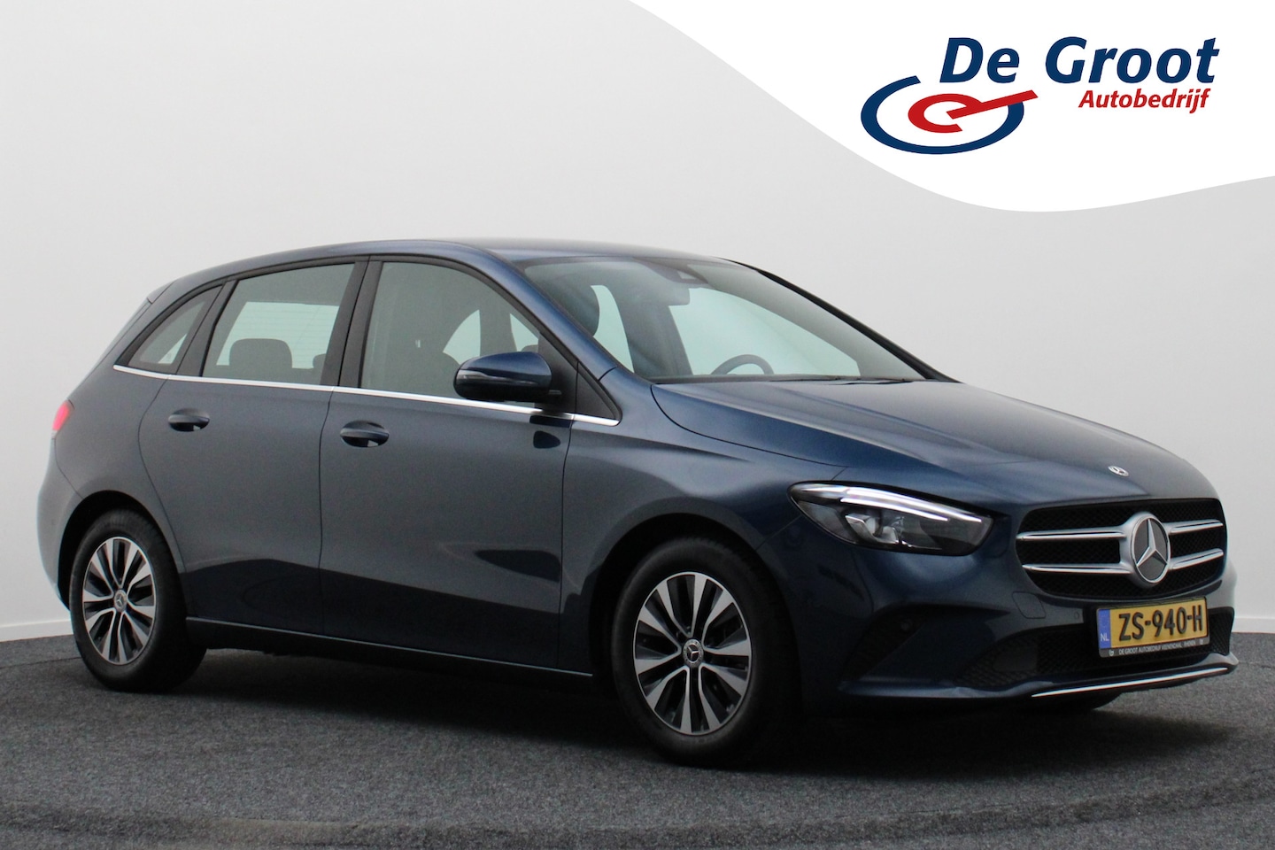 Mercedes-Benz B-klasse - 180 Business Solution Automaat LED, Apple Carplay, Camera, Lane Assist, Trekhaak, PDC - AutoWereld.nl