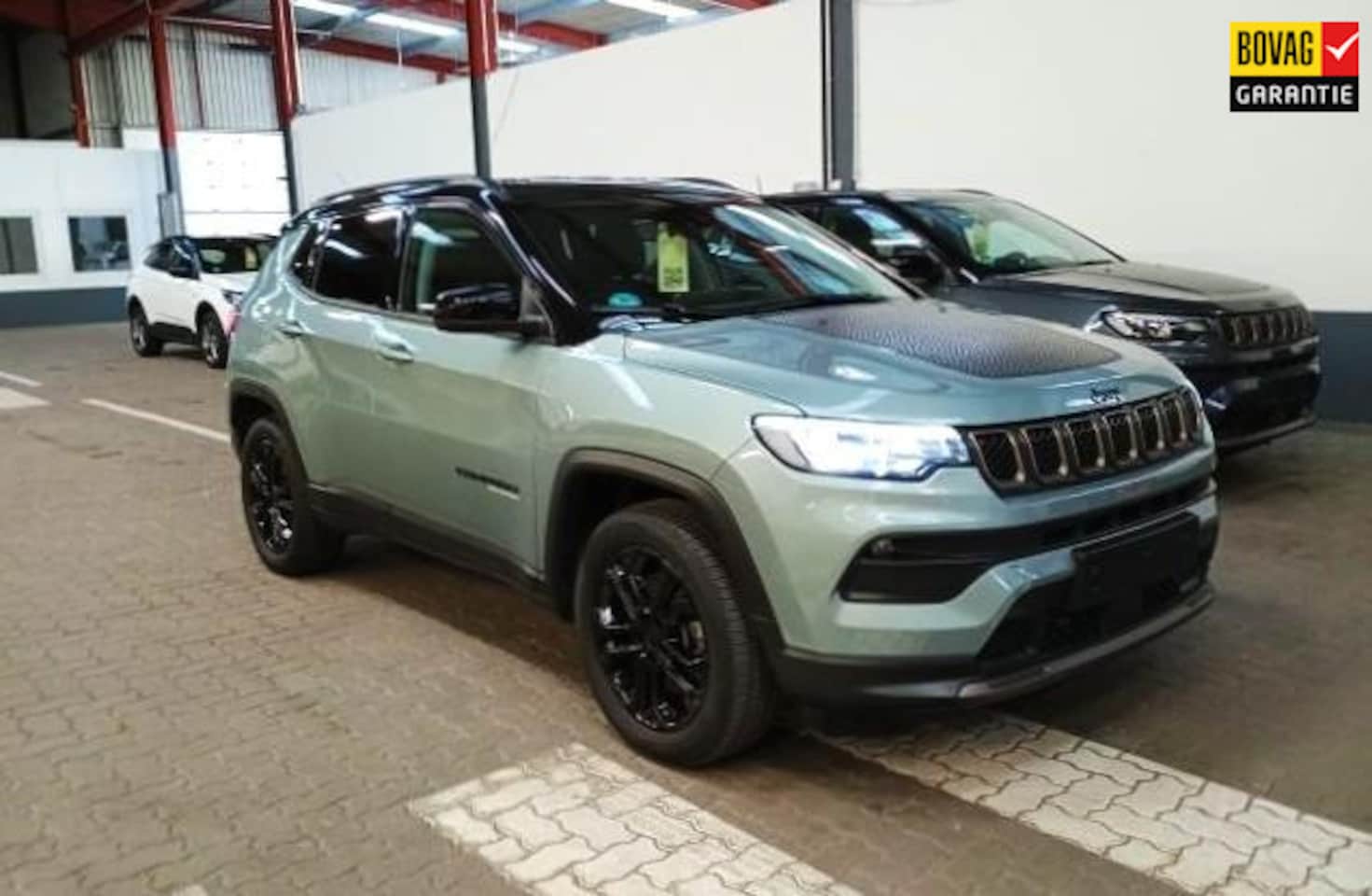 Jeep Compass - 4xe 190 Plug-in Hybrid Electric Night Eagle / Android auto & Apple Carplay / - AutoWereld.nl