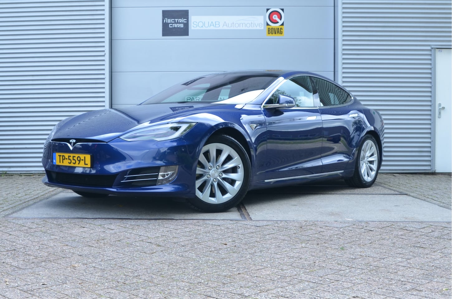 Tesla Model S - 75D (4x4) Enhanced AutoPilot3.0 (twv 3.800,-), Panoramadak, Luchtvering - AutoWereld.nl