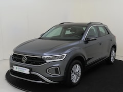 Volkswagen T-Roc - 1.0 TSI Life | CarPlay | Adaptieve cruise control | Parkeerassistent | Elektrisch inklapba