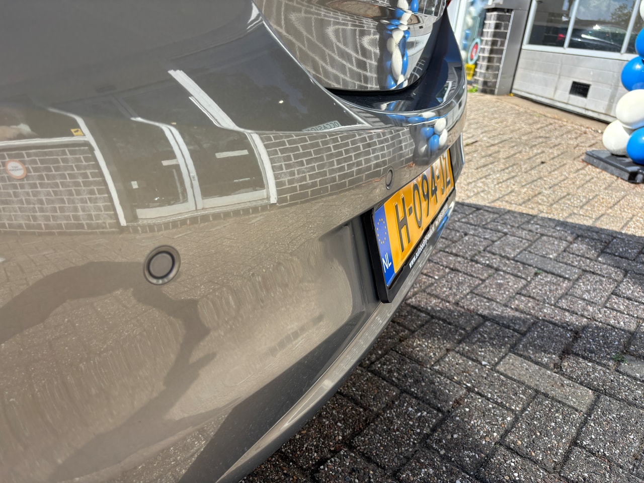 Opel Corsa - 1.2-16V Business+ | Airco. Cruise. Parkeersensoren. Etc.