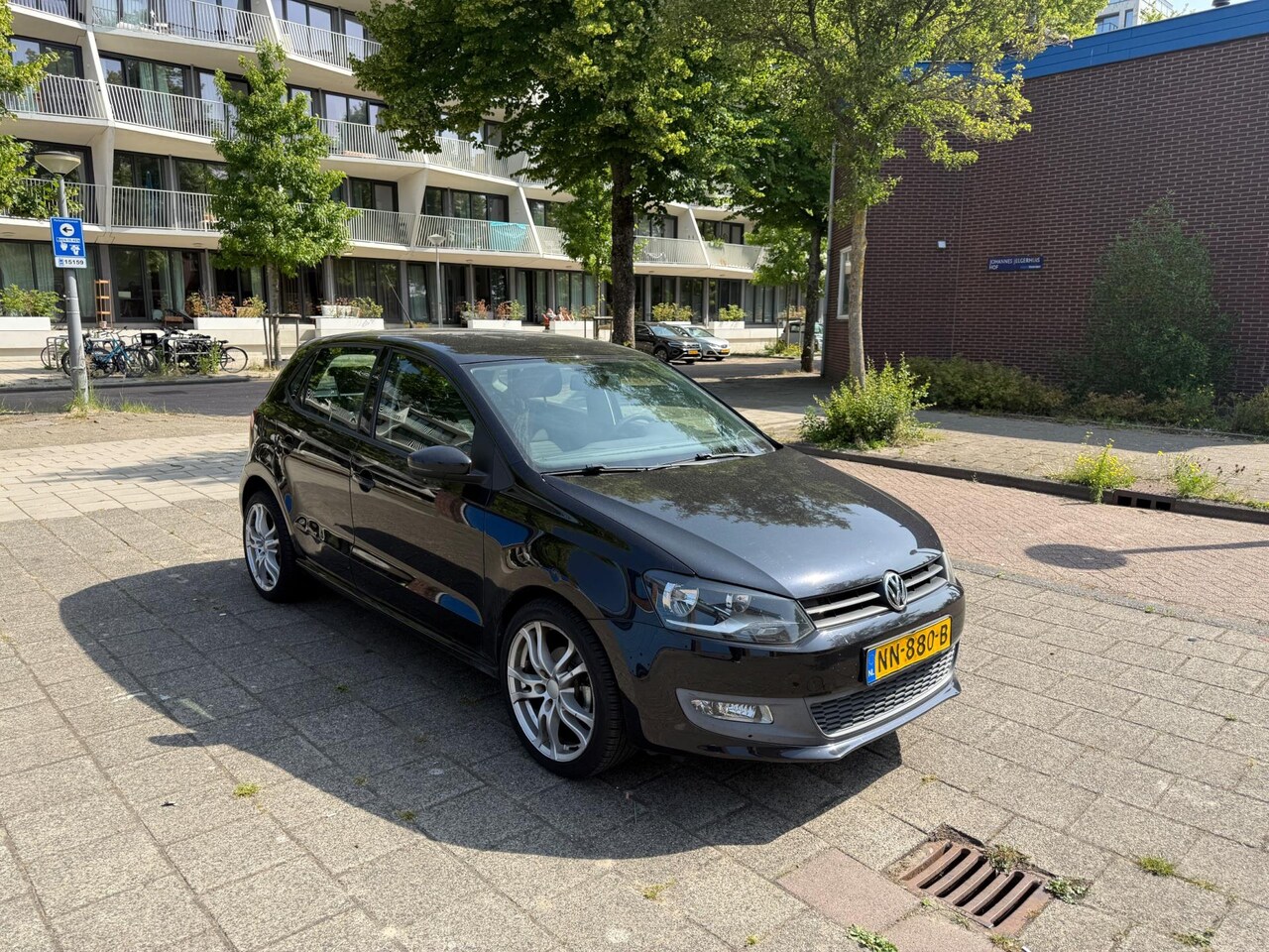 Volkswagen Polo - 1.4-16V 5drs Highline NW APK Airco Black Magic - AutoWereld.nl