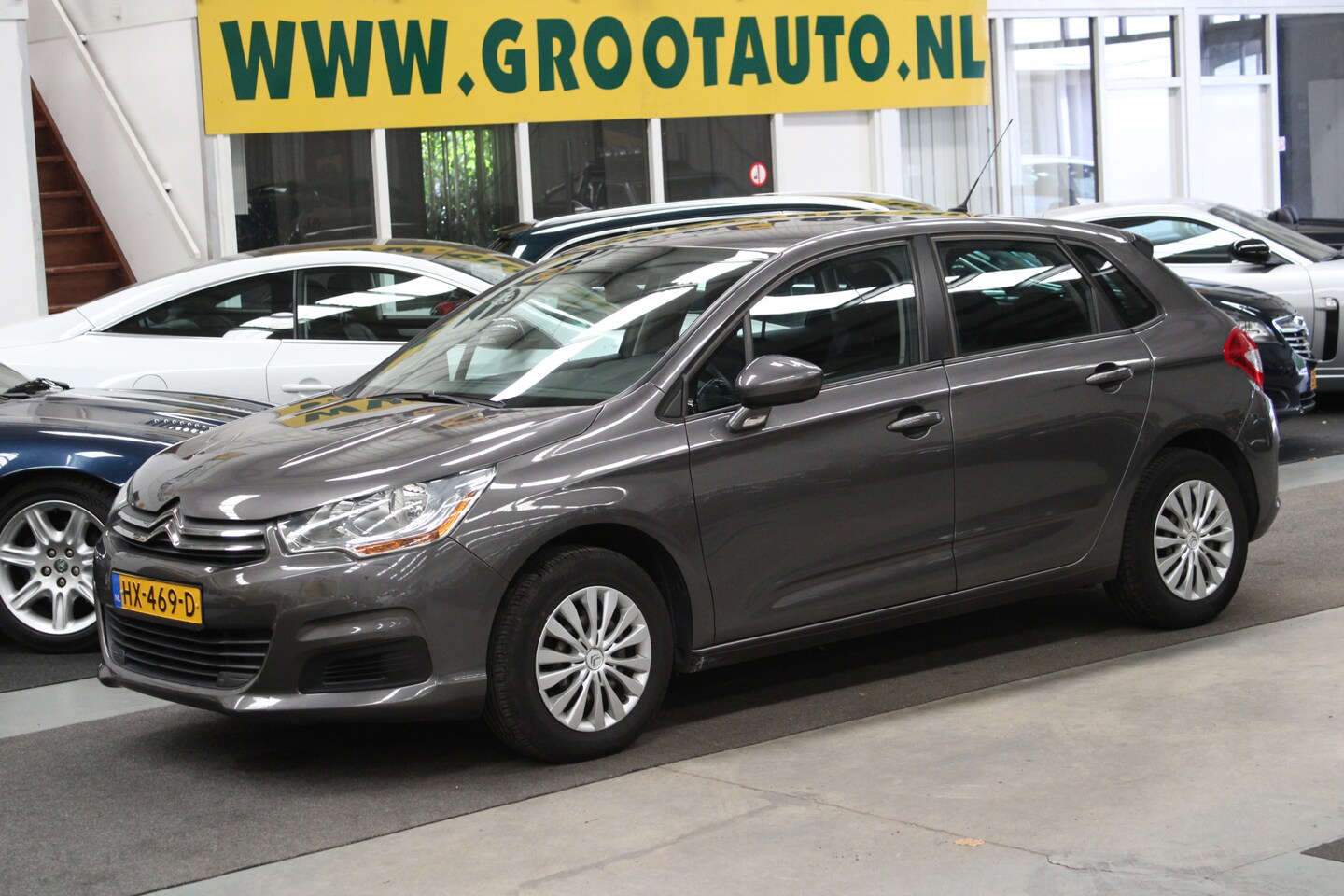Citroën C4 - 1.2 PureTech Live Airco, Cruise Control, Trekhaak, Stuurbekrachtiging - AutoWereld.nl