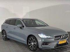 Volvo V60 - 2.0 T6 Plug-in hybrid AWD Core Bright | Trekhaak ✅ 1e Eigenaar