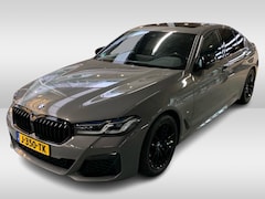 BMW 5-serie - 530i High Executive Edition / Schuifdak / 360Camera / Head-up / 20'' / Keyless / Laser LED