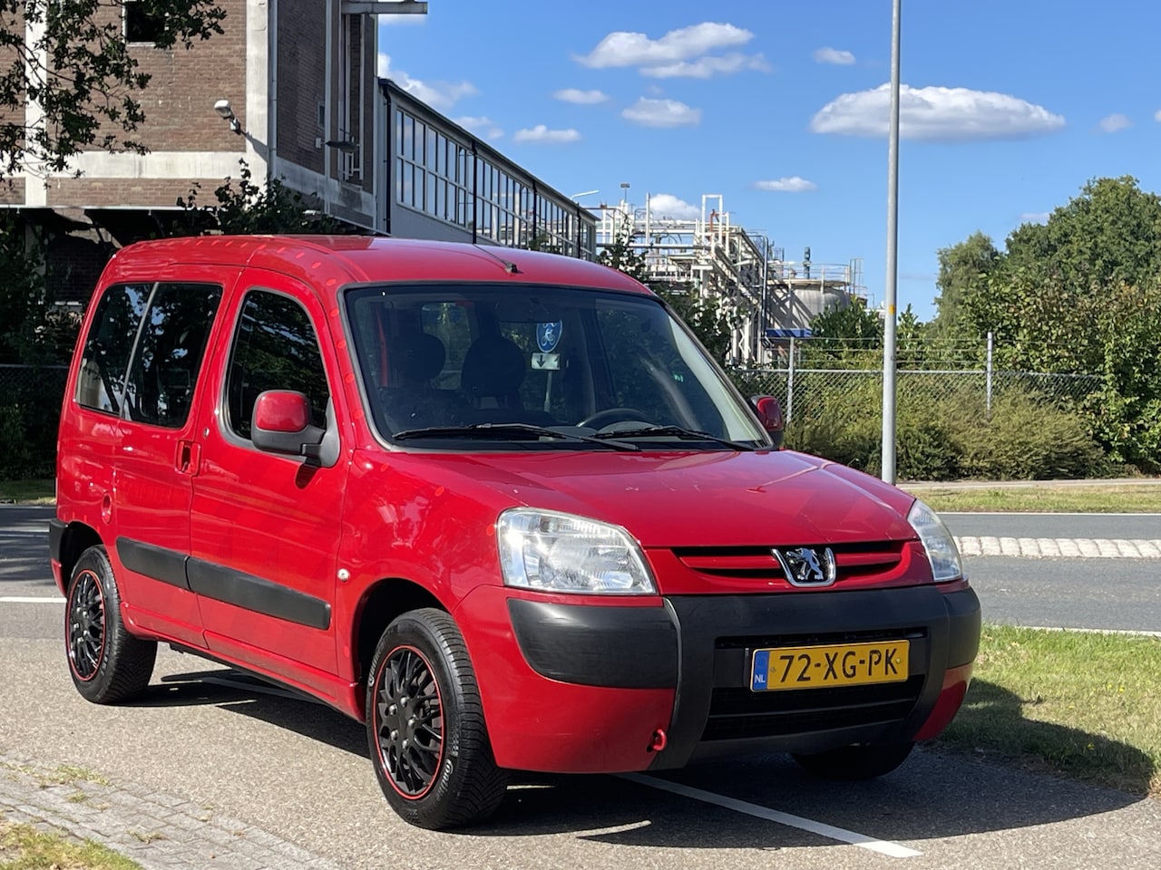 Peugeot Partner MPV - 1.6 HDi XT | Cruise Contro | 2x Schuifdeur | APK 6-2026 - AutoWereld.nl