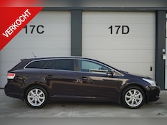Toyota Avensis Wagon - 2.0 VVTi Executive Business