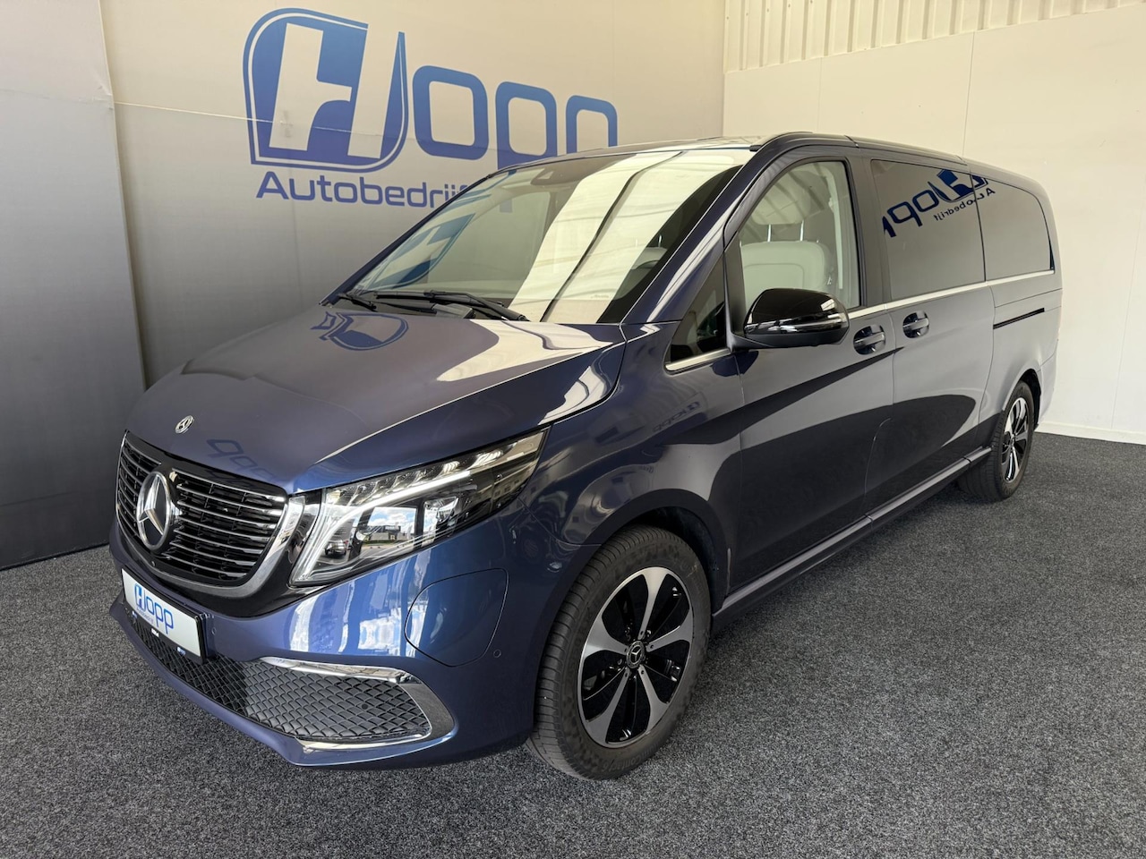 Mercedes-Benz EQV - 300 L3 - 8 Pers. - Beige Leder - UNIEK - 360 - Elec. Schuifd. - Leer - Vol Opties - Incl. - AutoWereld.nl