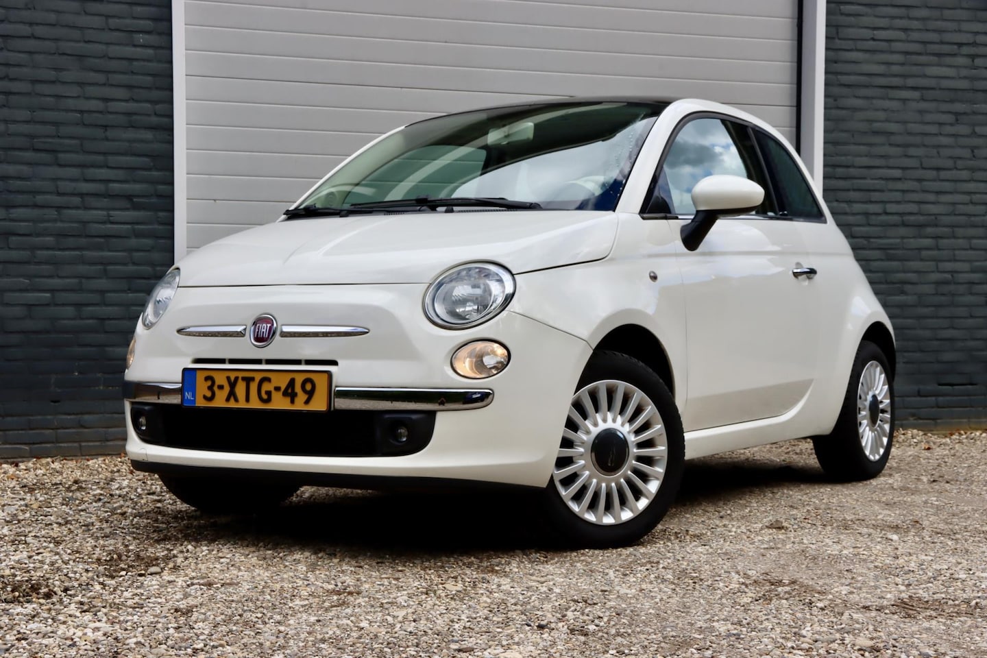 Fiat 500 - 1.2 Lounge | PANORAMA | AIRCO || BLUE&ME | APK | DISTRIBUTIERIEM VERV. - AutoWereld.nl