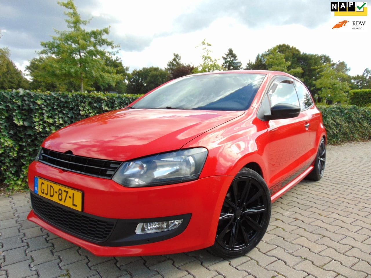 Volkswagen Polo - 1.2-12V Sportline 1.2-12V Sportline , Airco / Multimedia-Navi / Elec.Pakket / Isofix / Sport Onderstel / 17" - AutoWereld.nl