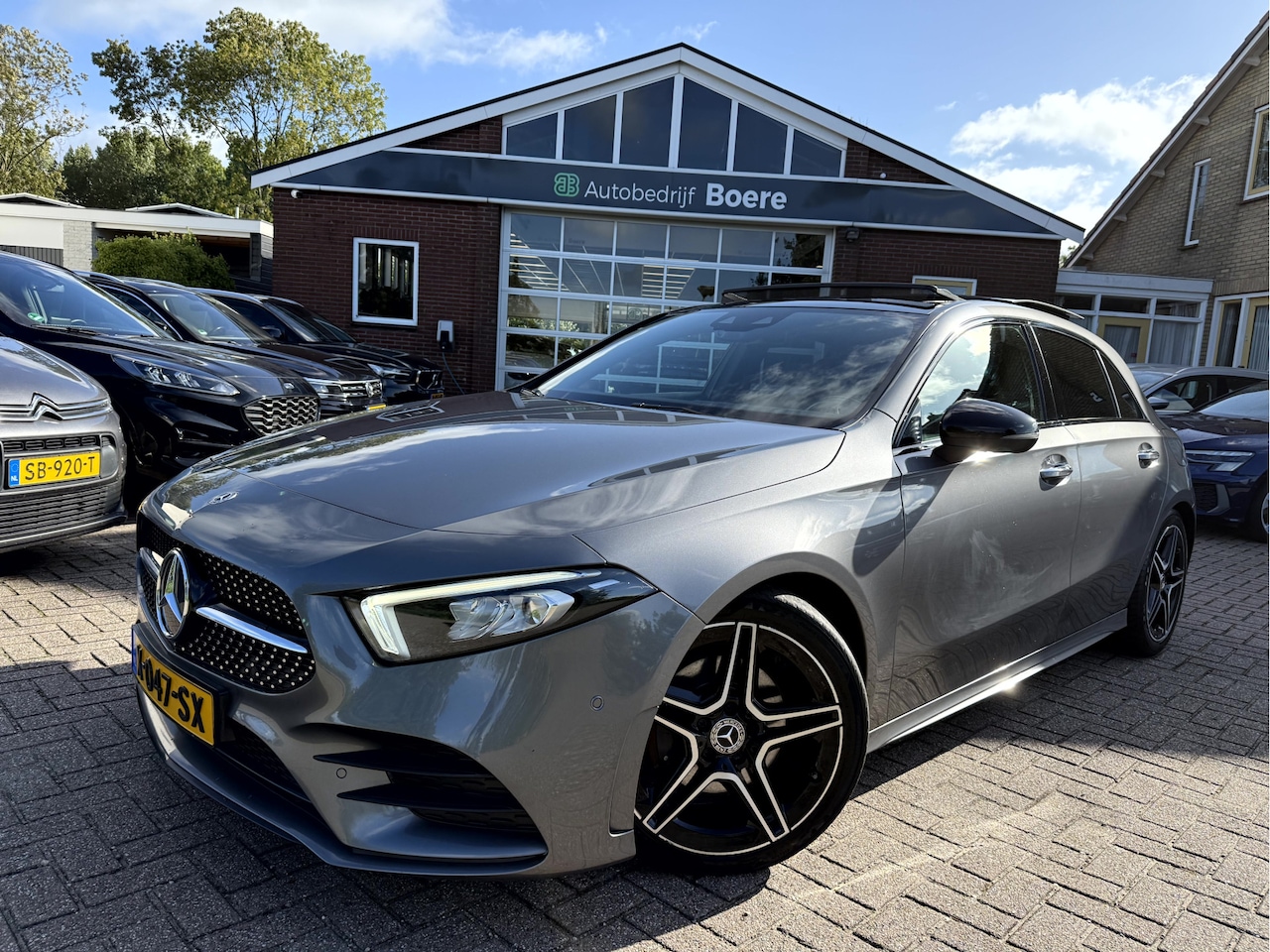 Mercedes-Benz A-klasse - 200 Business Solution AMG Panoramadak, Camera, Sfeerverlichting - AutoWereld.nl